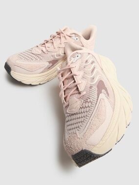 NEW Hoka Clifton LS Sneakers